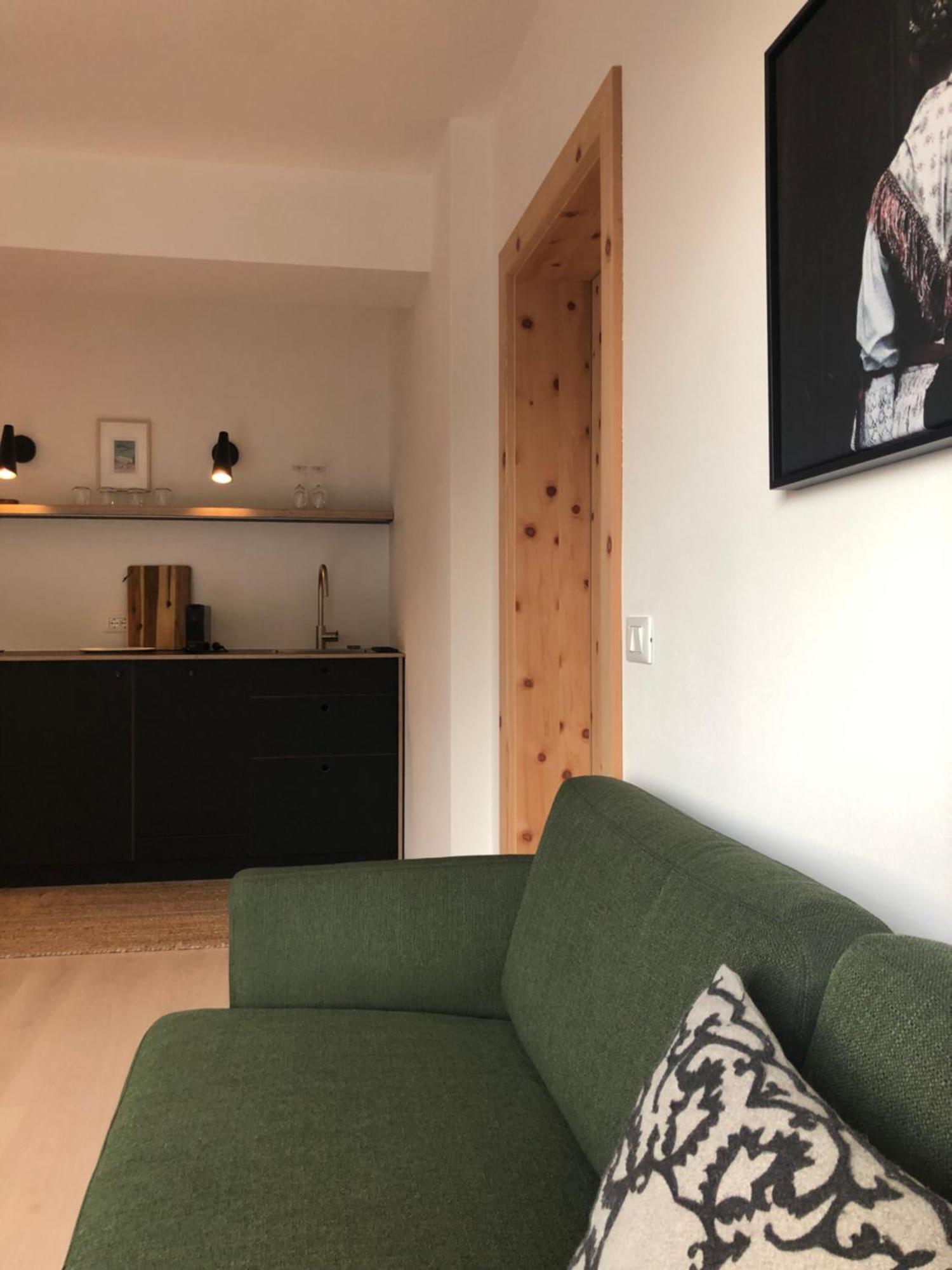 Stern B&B & Suite Apartments Нова-Леванте Екстер'єр фото